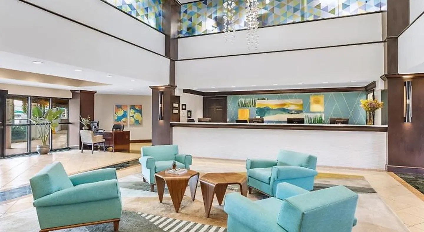 Marriott's Villas at Doral Bar