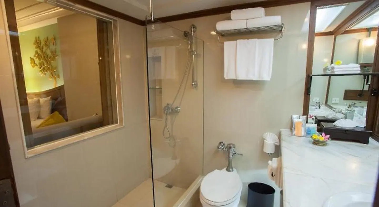 The Regent Cha Am Beach Resort Badezimmer