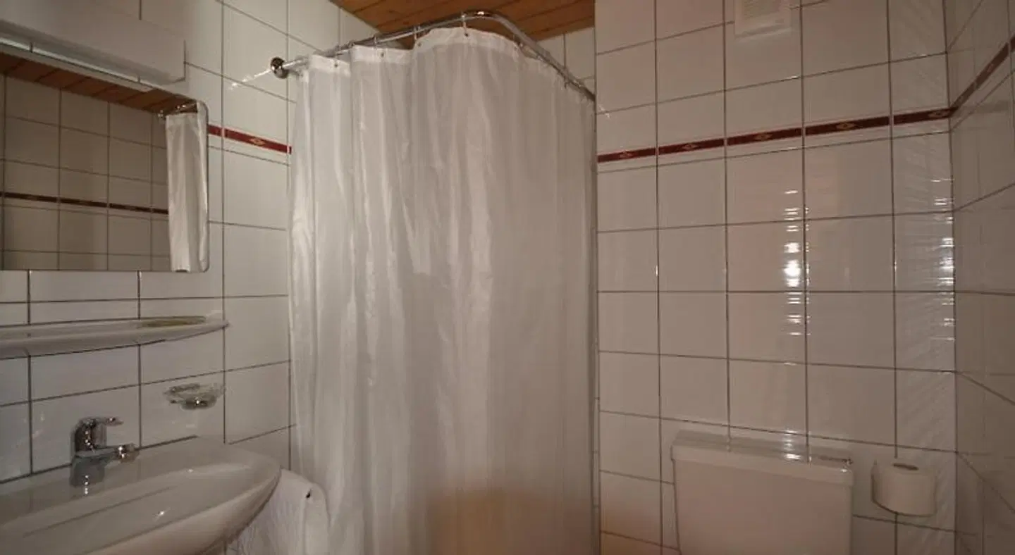 Skiklub Badezimmer