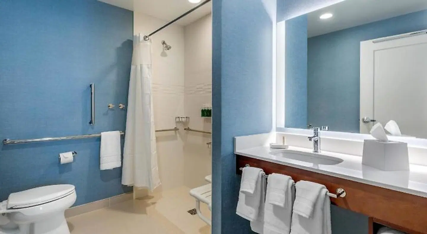 Residence Inn by Marriott Providence Downtown Badezimmer