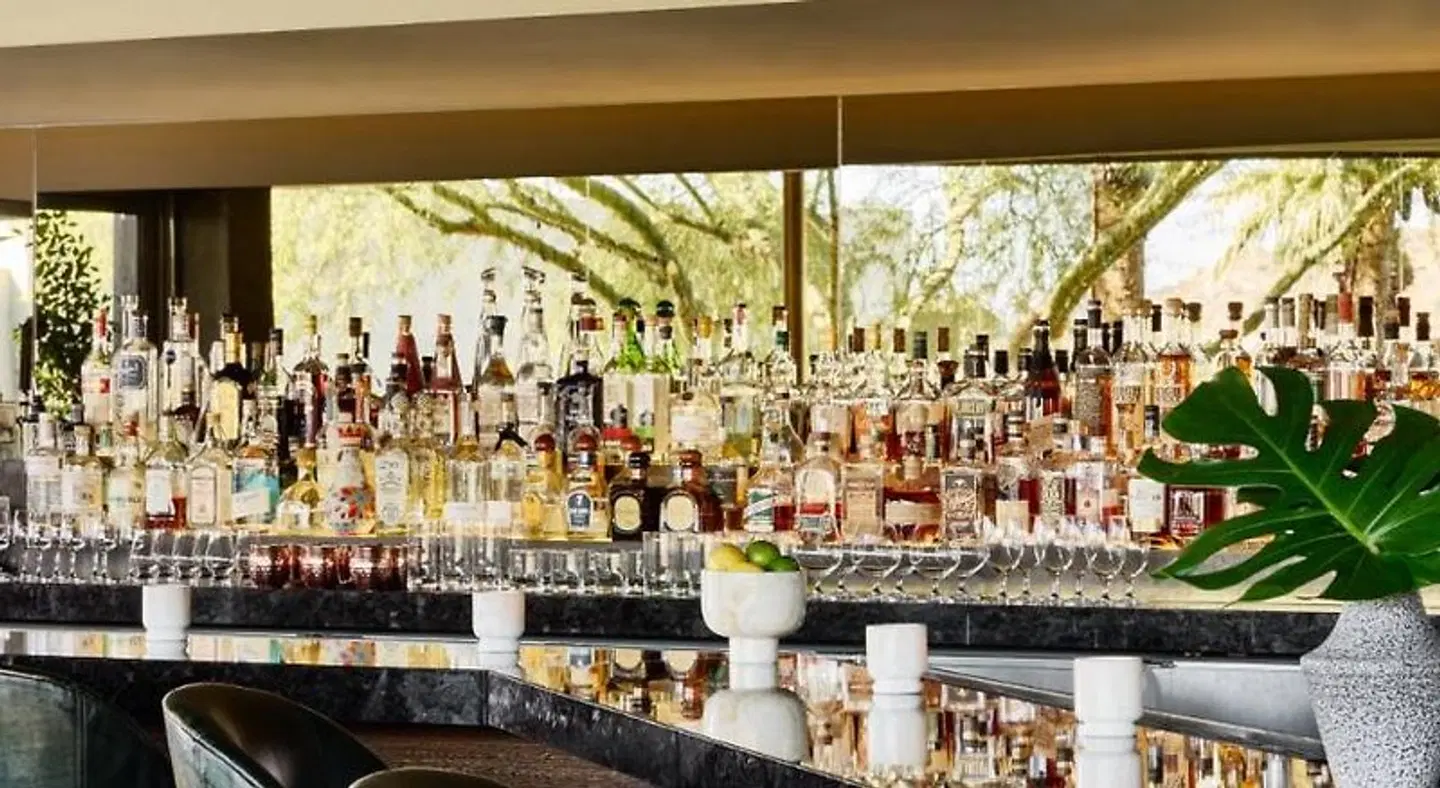 Sanctuary Camelback Mountain Bar