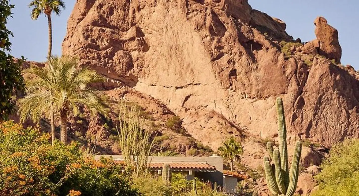 Sanctuary Camelback Mountain LANDSCAPE