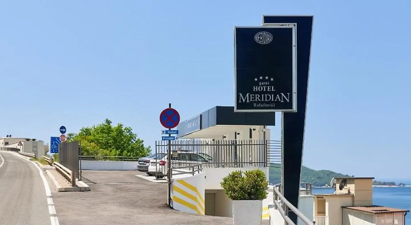 Meridian Hotel SPORTS_AND_LEISURE
