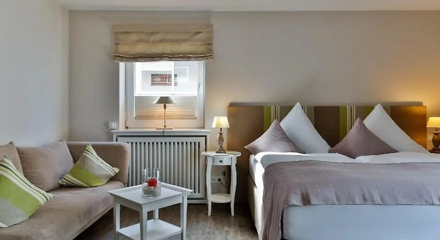 Hotel Uthland ROOM_EXAMPLE