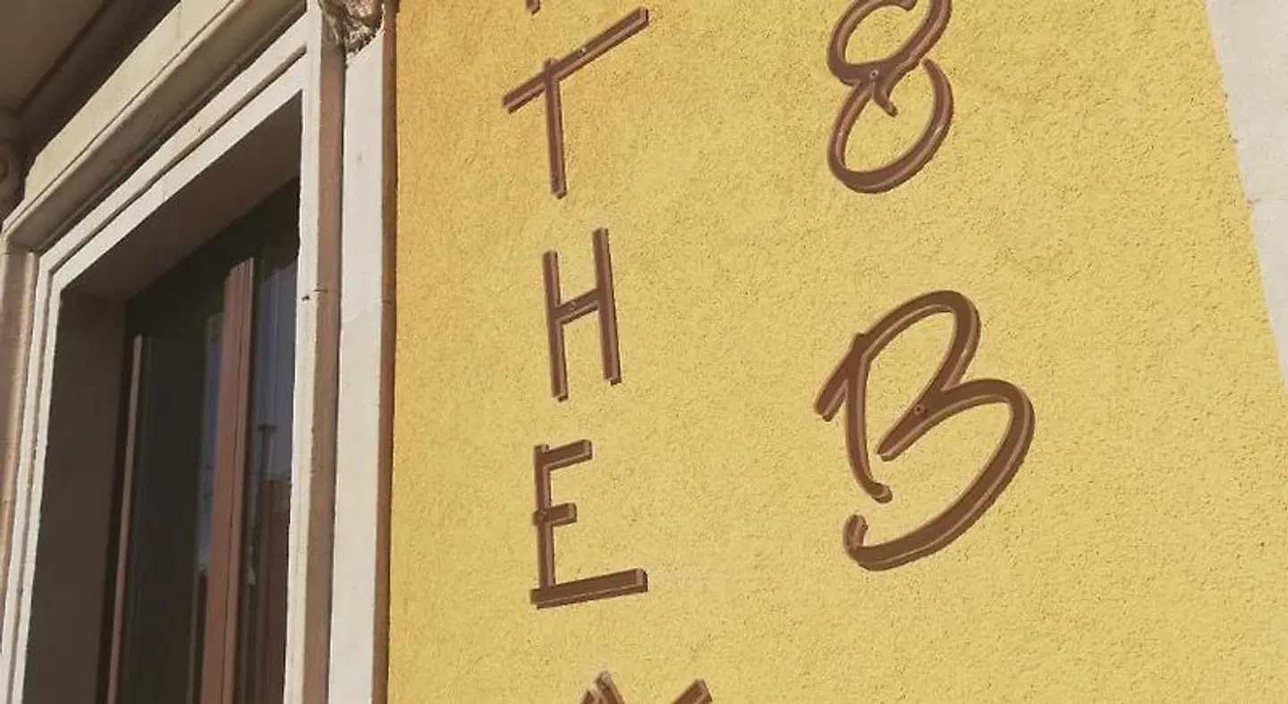 B&B Anthea Tiere