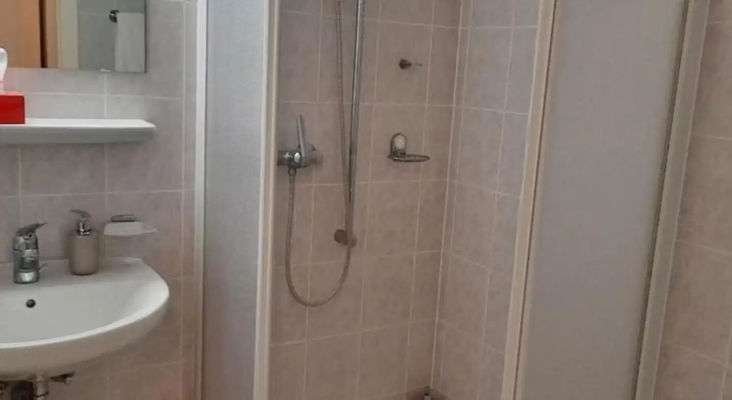 Hotel Colibrì Badezimmer