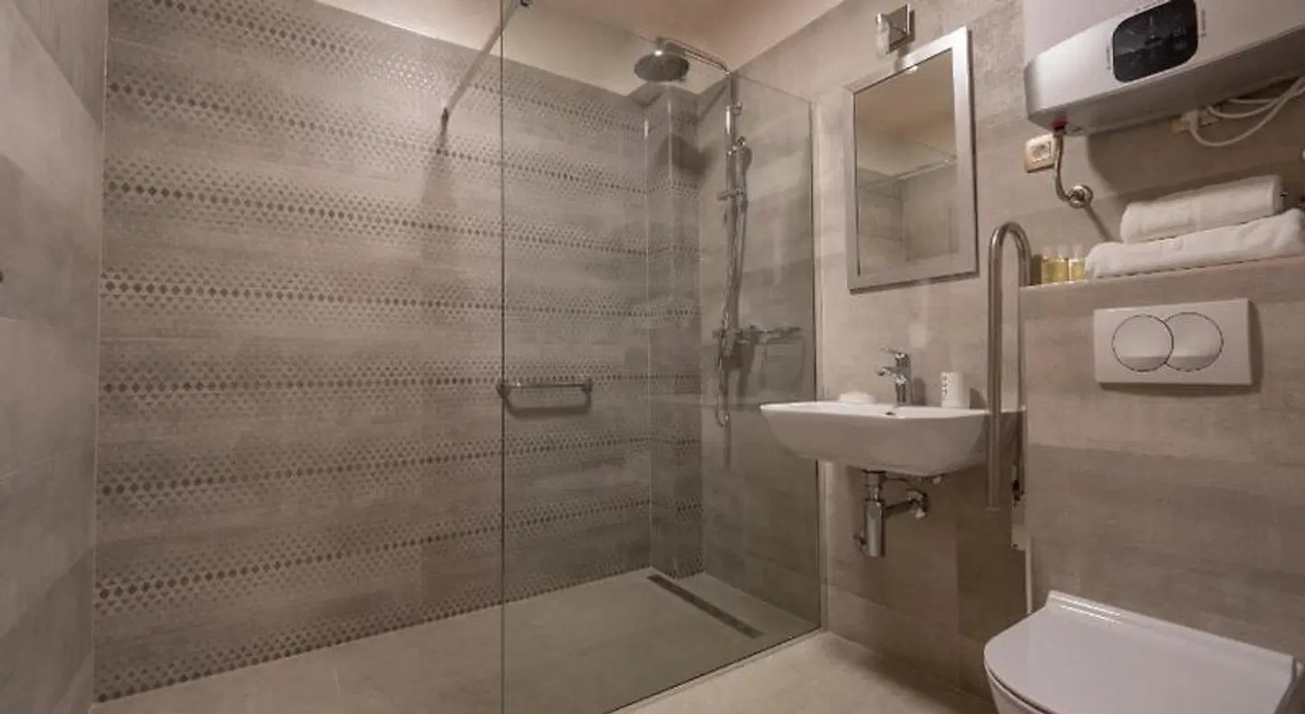 Hotel Hermes Badezimmer