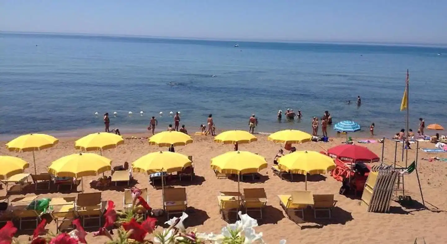 Hotel Miramare Garzia Strand