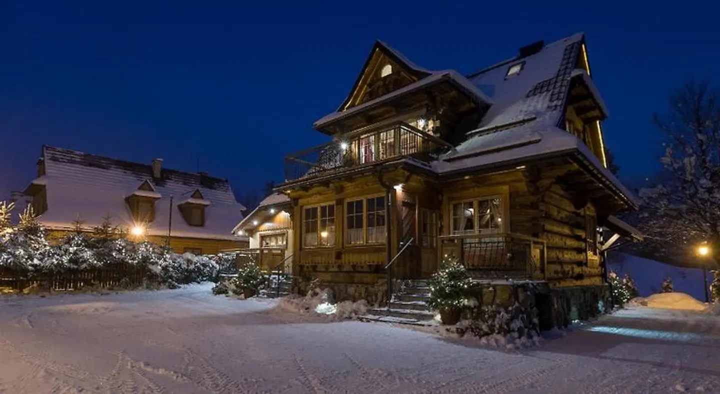 Aparthotel Bambi EXTERIOR