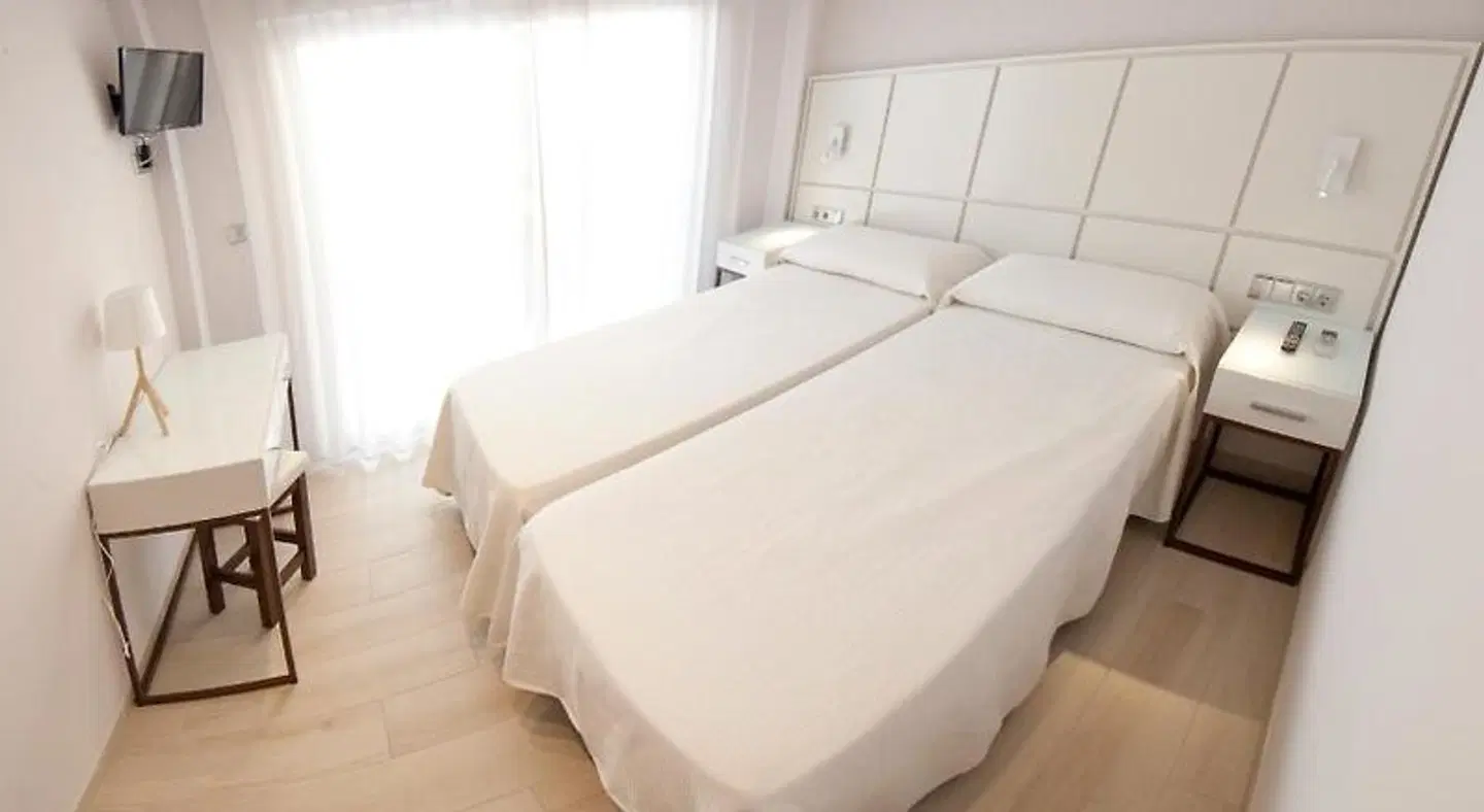 Hostal Loimar ROOM_EXAMPLE