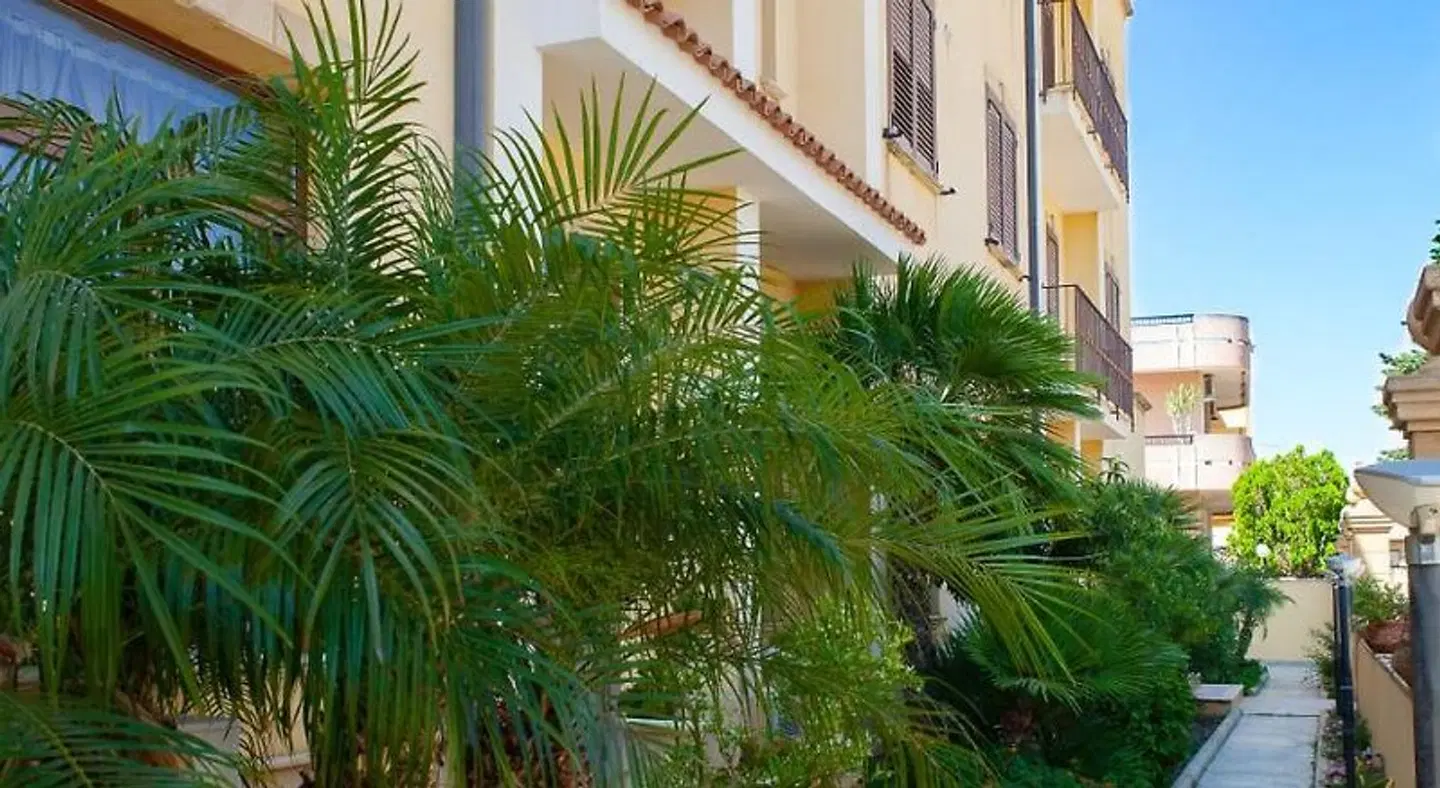 Sammartano Hotels Garten
