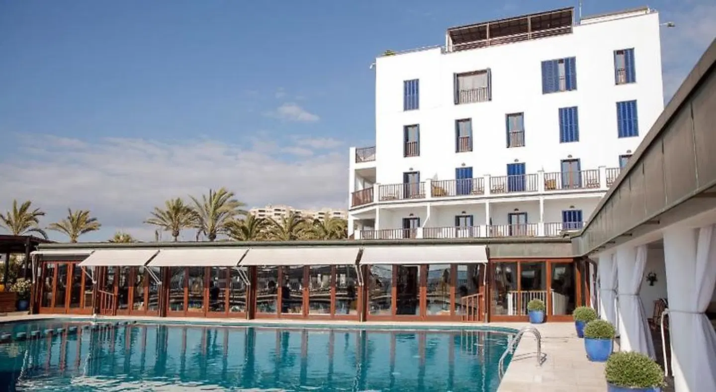 Portixol Hotel & Restaurant OUTDOOR_POOL