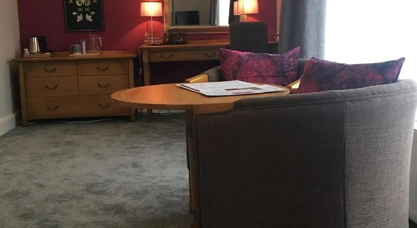 The Coach House Inn ROOM_EXAMPLE