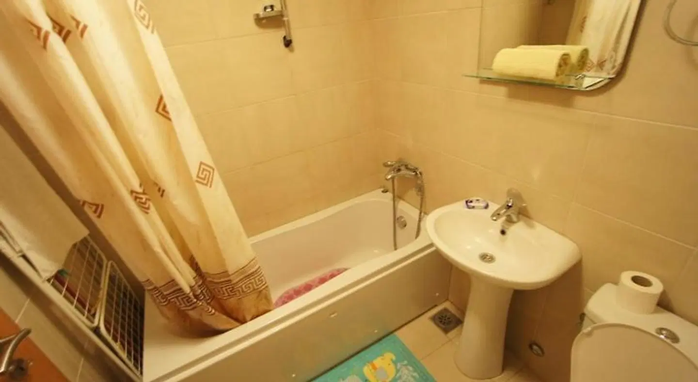 Petrovac Bay Apartments Badezimmer