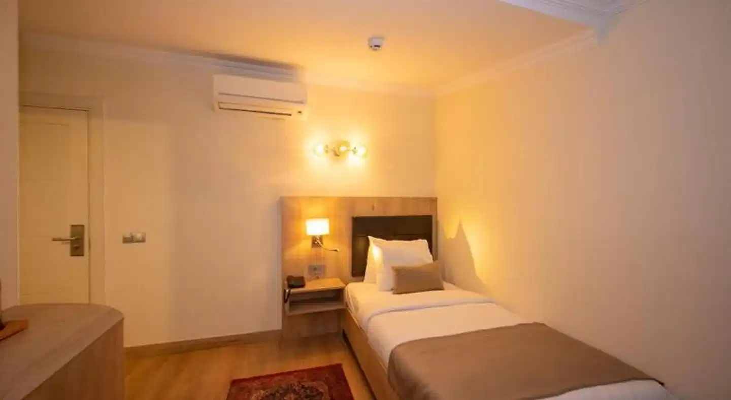 Porta Romanos Hotel Wohnbeispiel