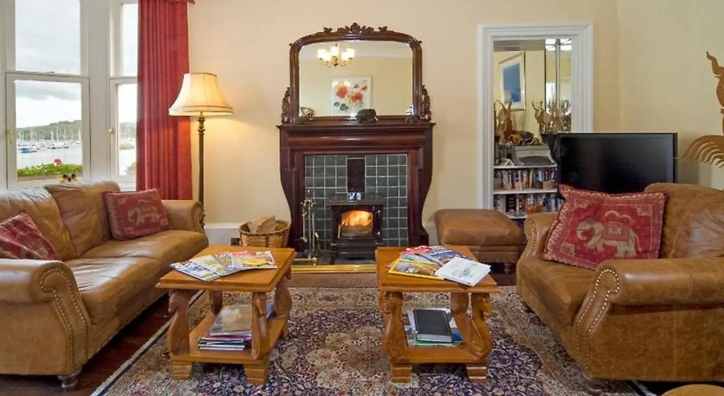 Knap Guest House ROOM_EXAMPLE