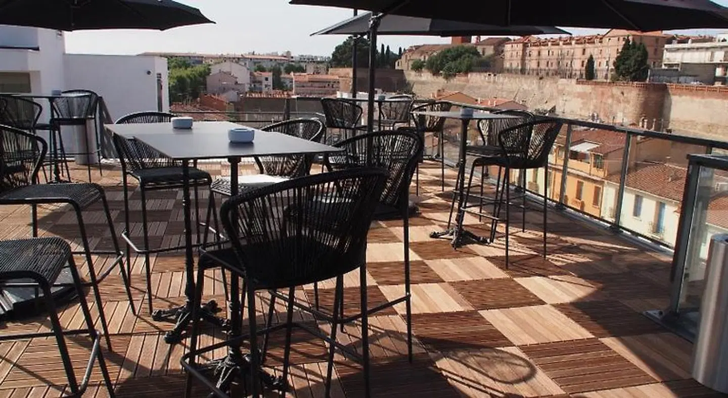 Dali Hôtel Perpignan Terrasse