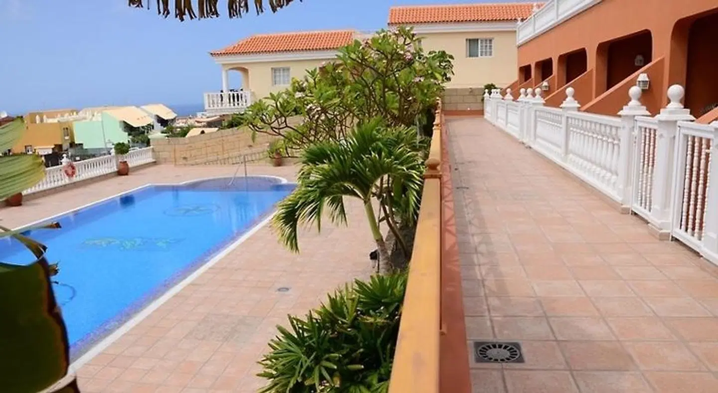 Apartamentos Callaomar OUTDOOR_POOL