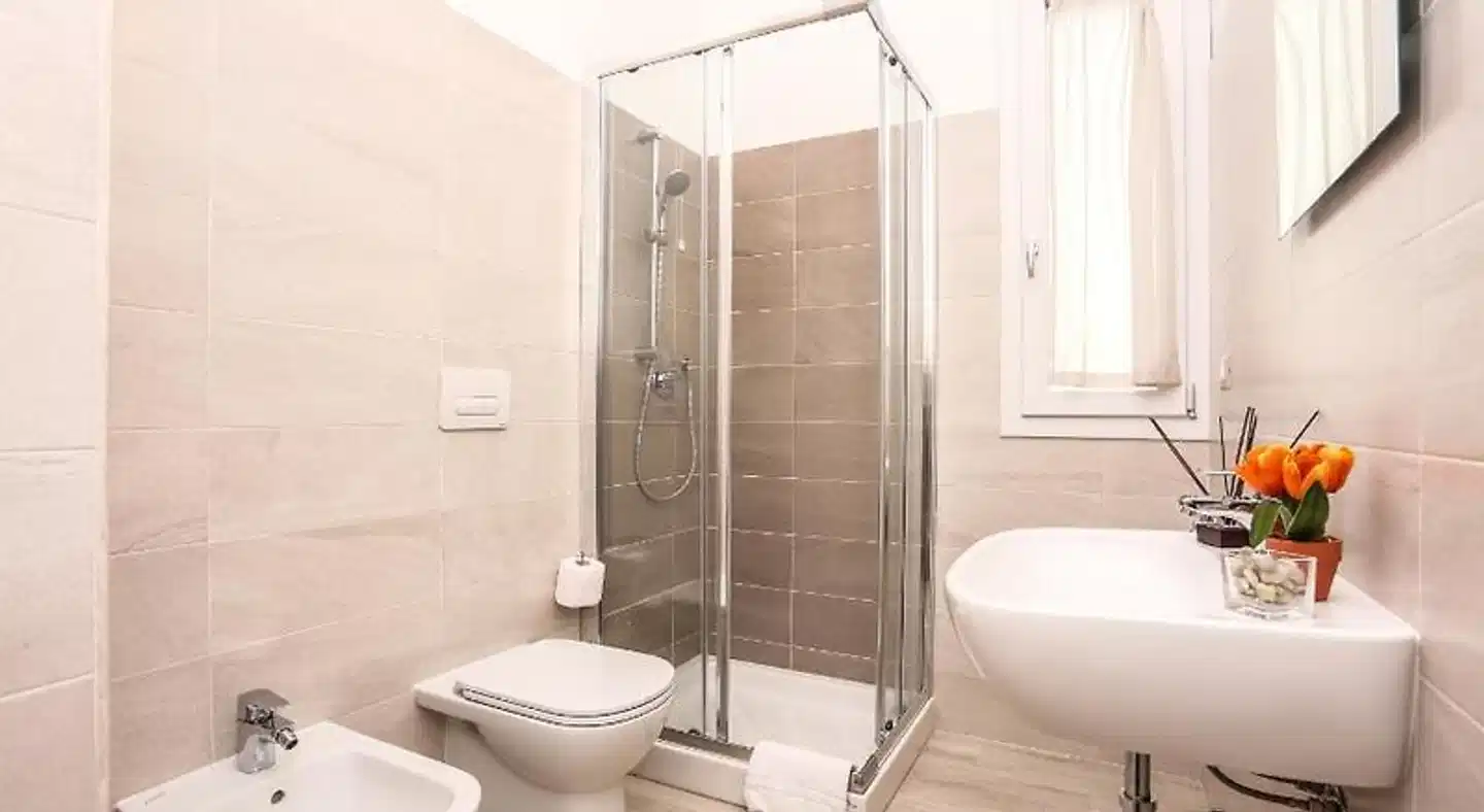 ALMA DI ALGHERO APARTMENTS Badezimmer