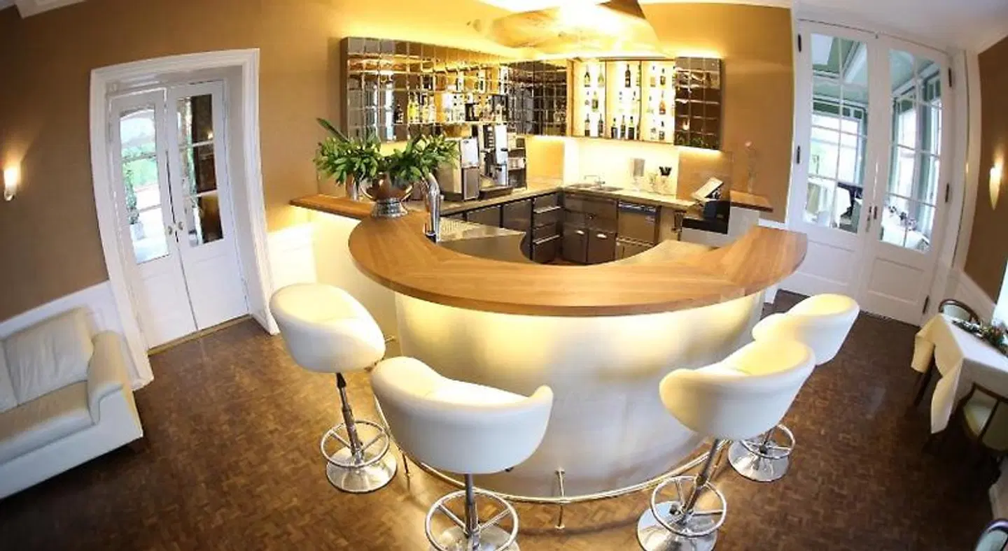 Molkenkur Bar