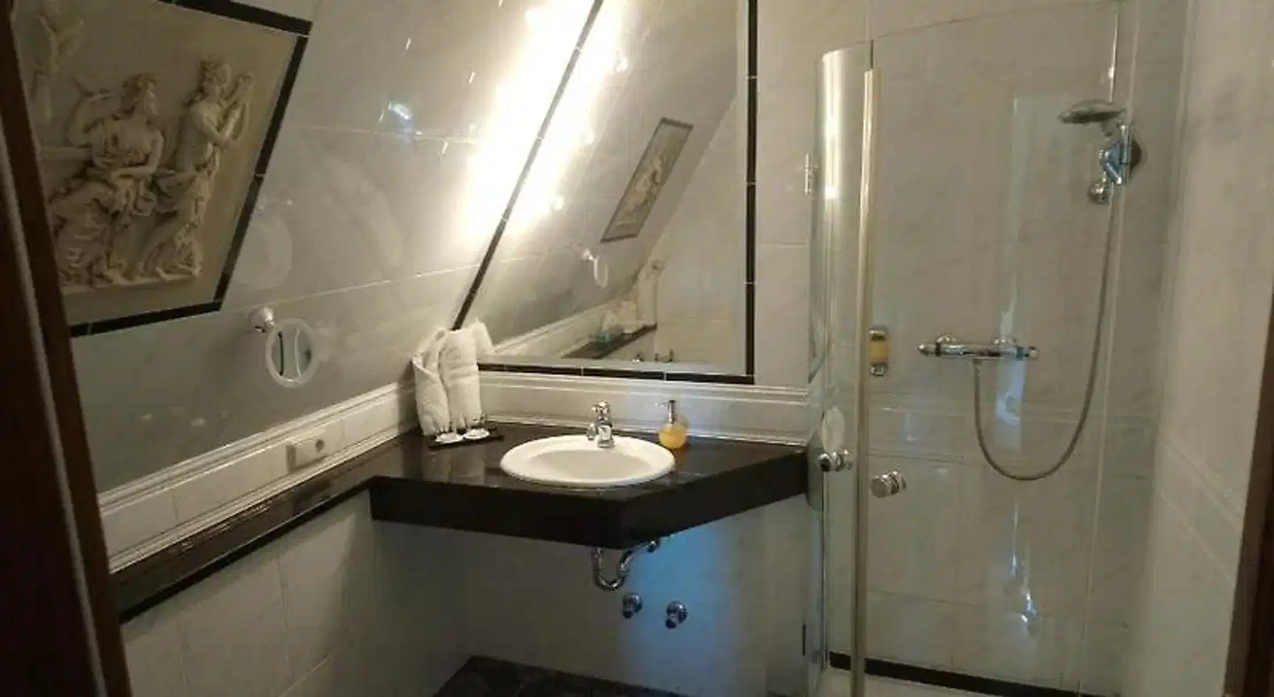 Zum Markgrafen Badezimmer