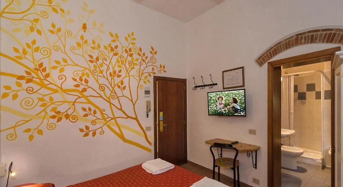 Helvetia Pisa Tower ROOM_EXAMPLE