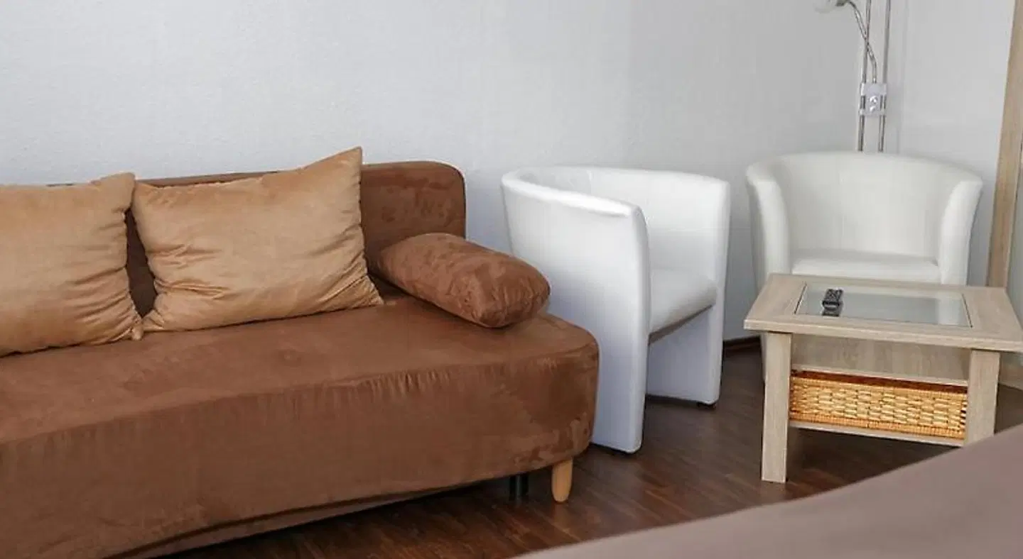 Hotel Hüttl - Garni ROOM_EXAMPLE