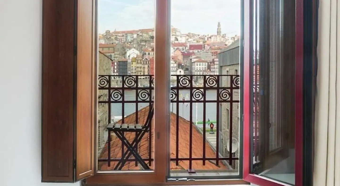 7g Roaster Apartments Hallenbad