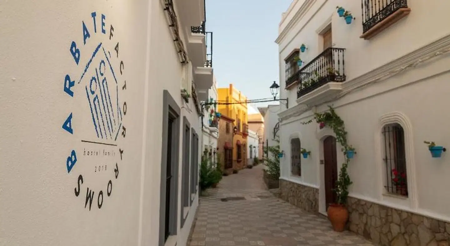 Factory Rooms Barbate - Hostel EXTERIOR