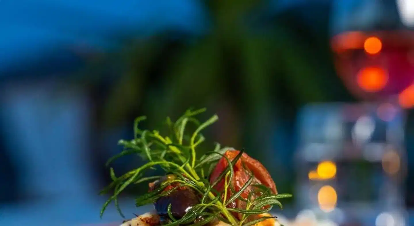 Moyo Luxury Hotel & Beach Landschaft