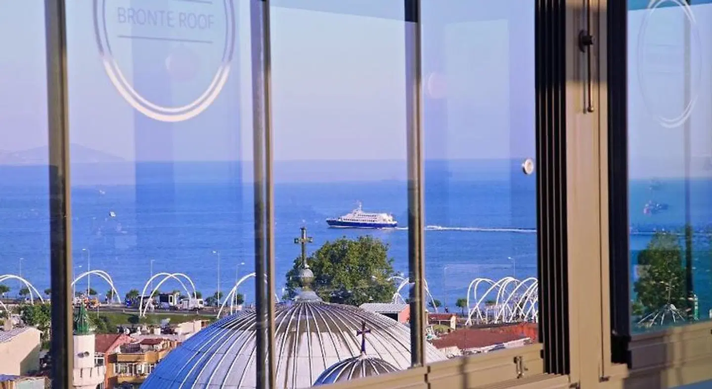 Hotel Bronte Terrasse
