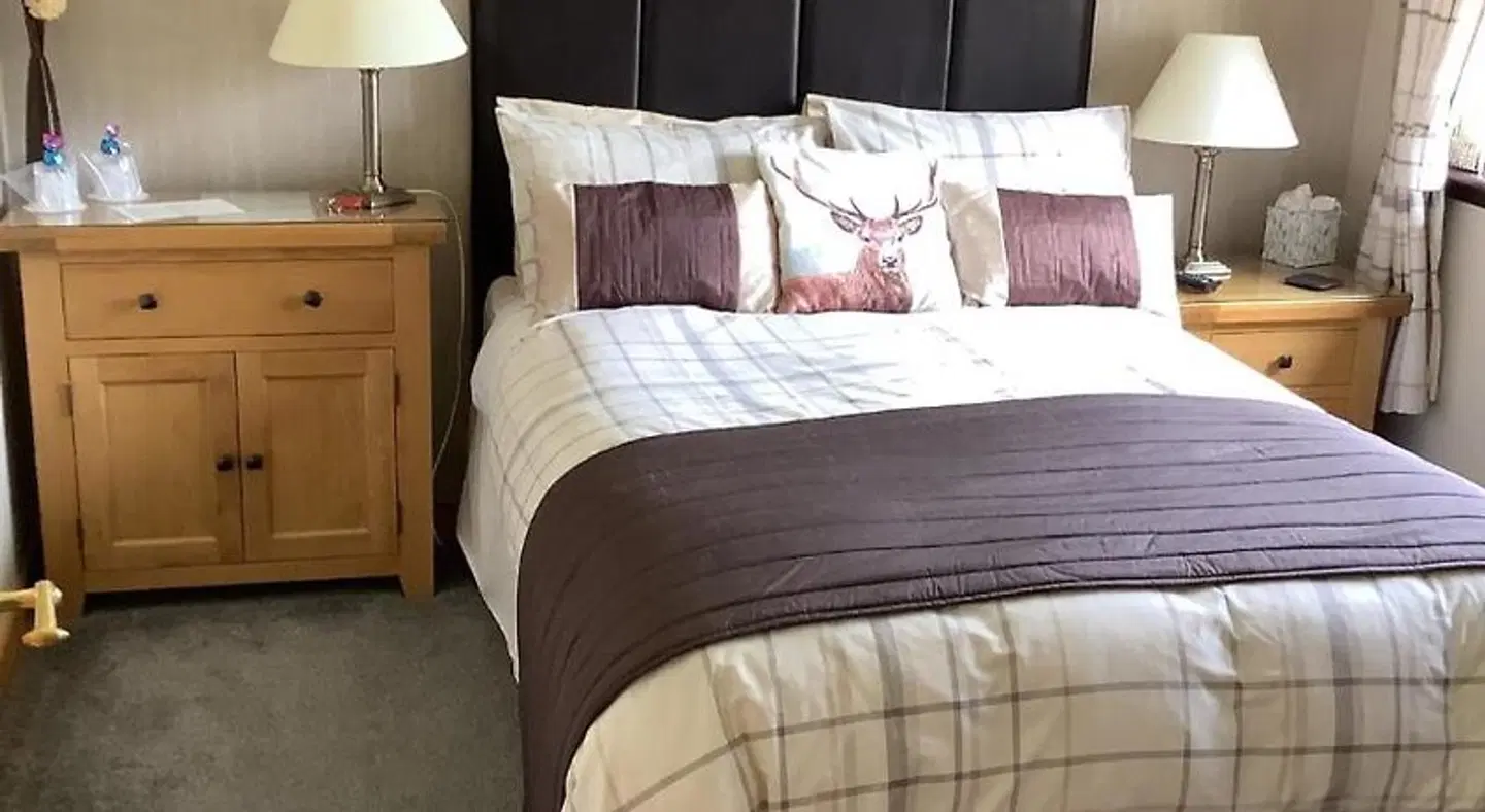 Mayfield B&B ROOM_EXAMPLE