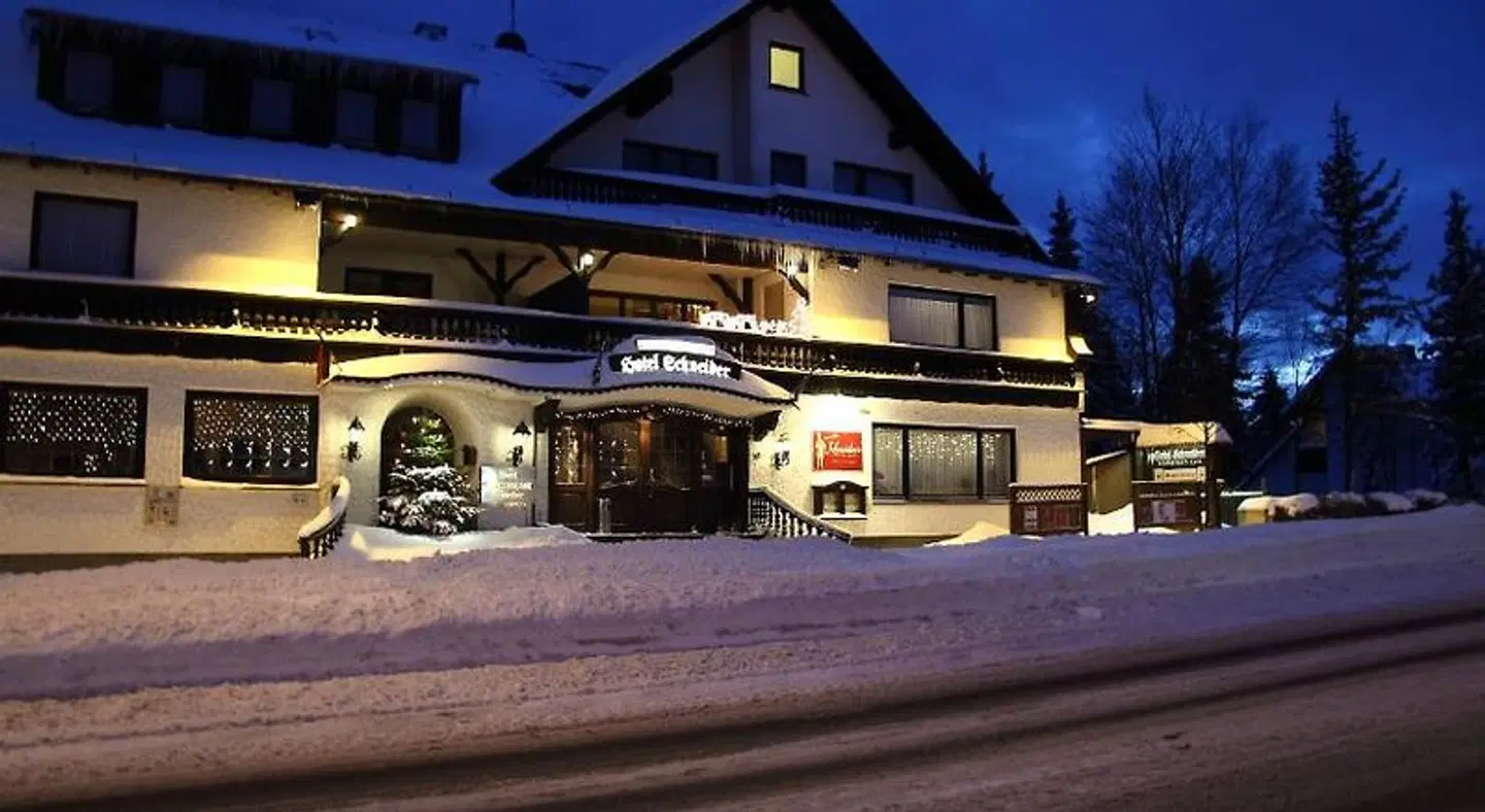 Schneider EXTERIOR