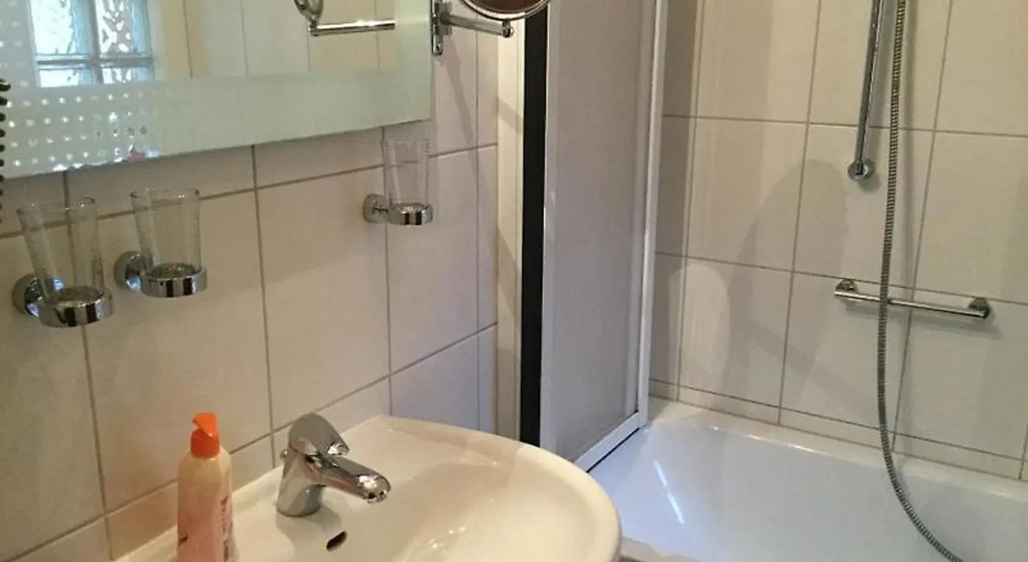 Hotel Windflüchter Badezimmer