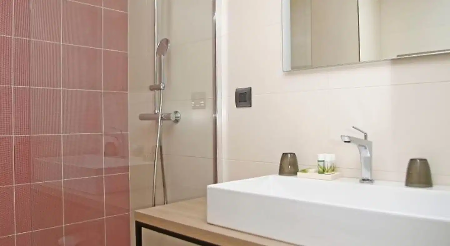 L'onda Badezimmer
