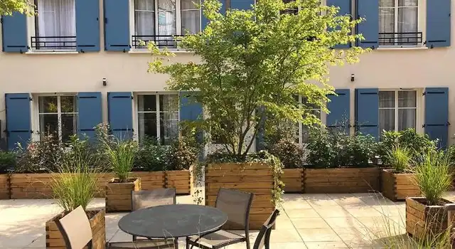 La Maison dEugène AppartHôtel - Centre historique Terrasse