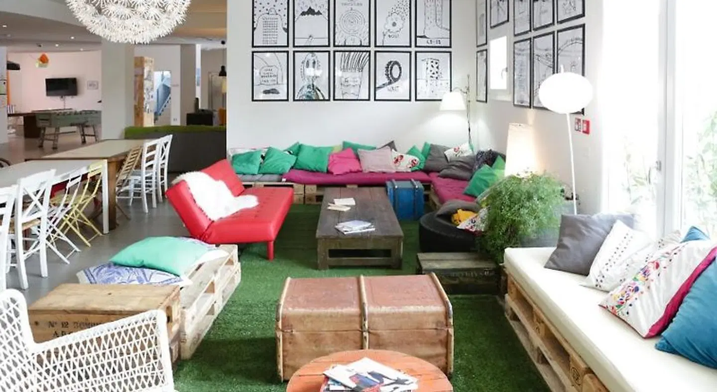 Meet Garda Lake Hostel LOUNGE_LOBBY