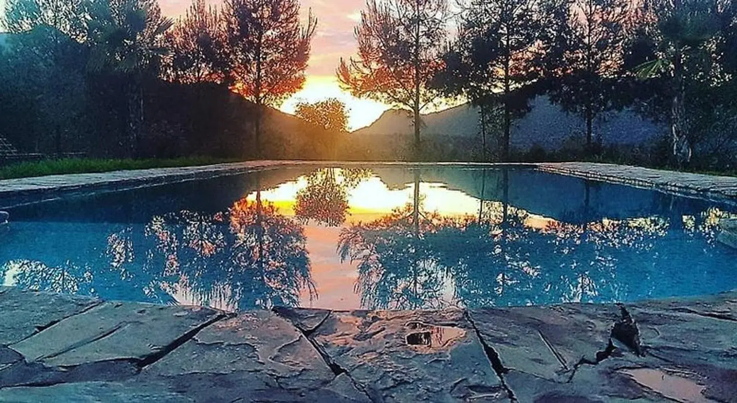 Tizi N'Ouirgane Hallenbad