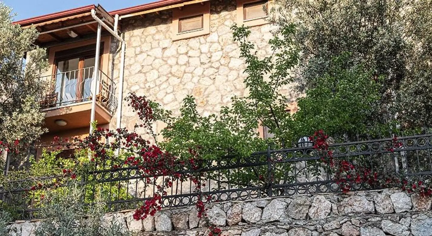Casa Di Pietra EXTERIOR