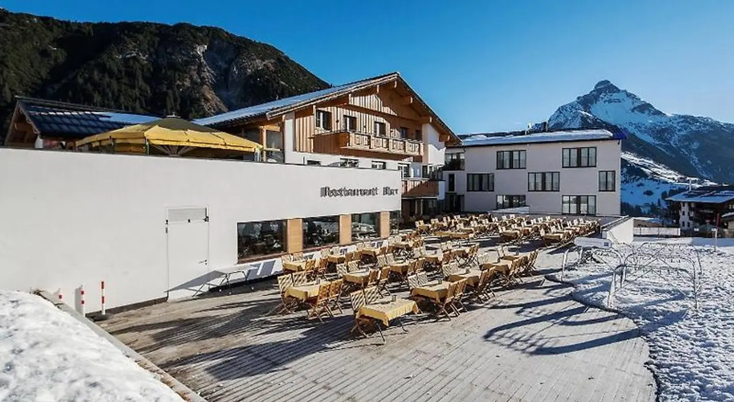 Steffisalp Sporthotel EXTERIOR