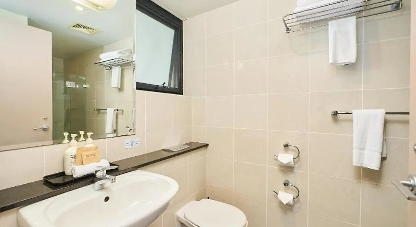 ibis Styles Port Macquarie Badezimmer