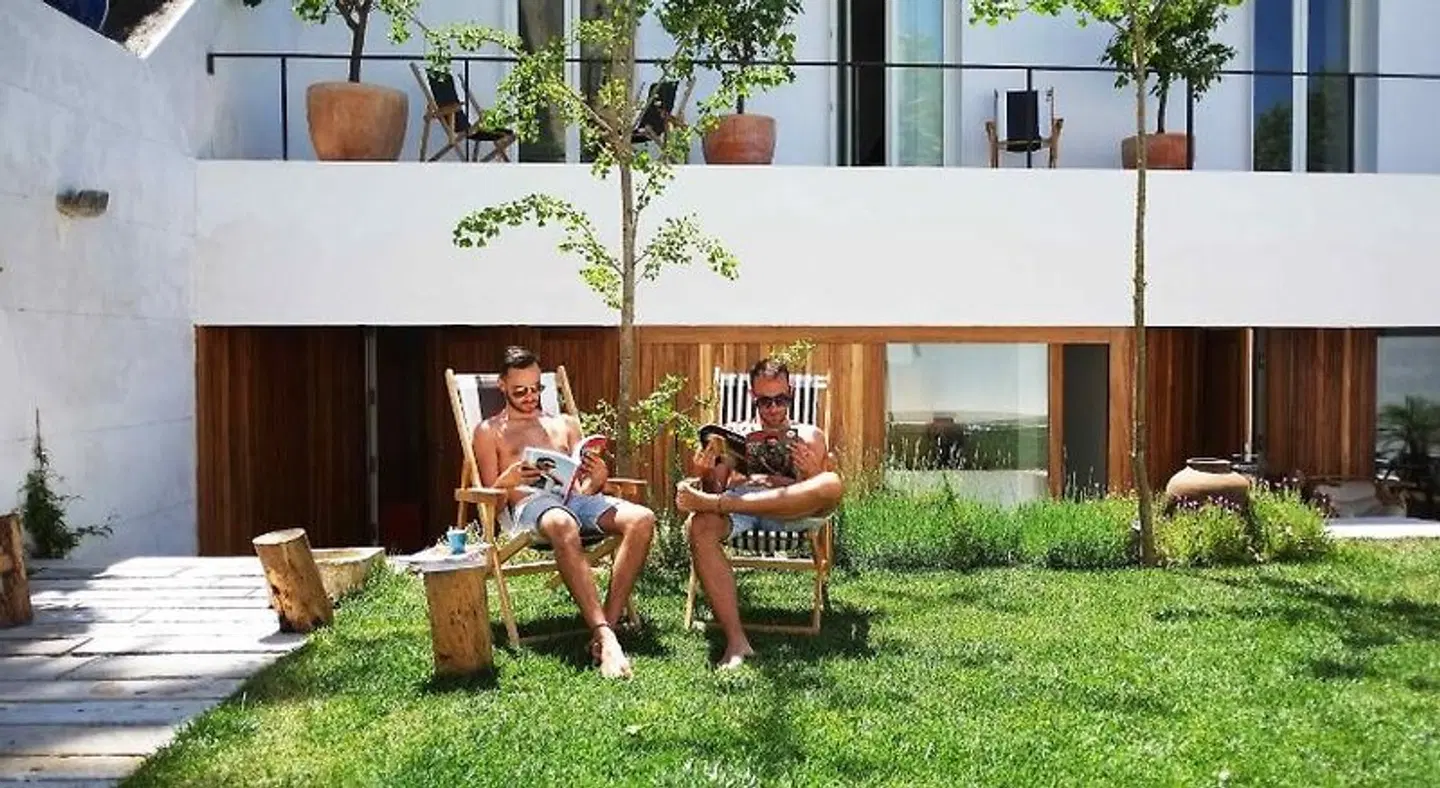 The Late Birds Lisbon - All-Male Gay Guesthouse Garten