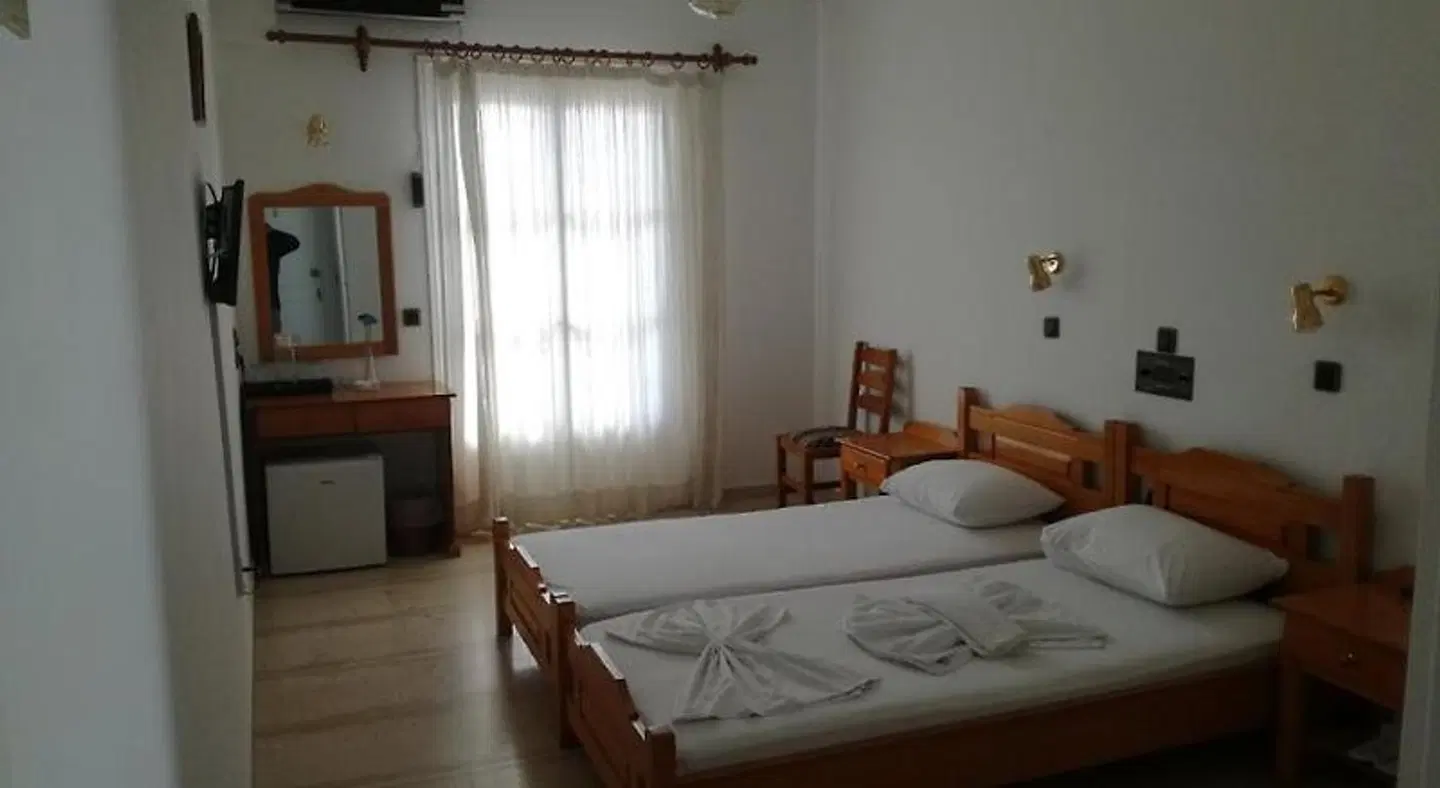 Rania Beach ROOM_EXAMPLE