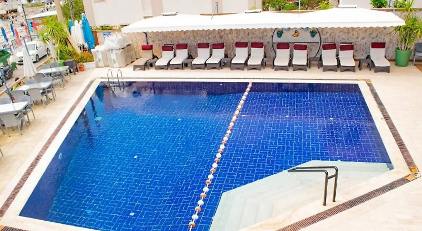 Akkan Beach Hotel OUTDOOR_POOL
