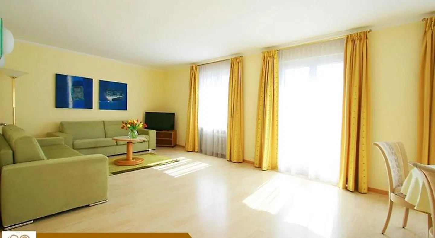Golf ROOM_EXAMPLE