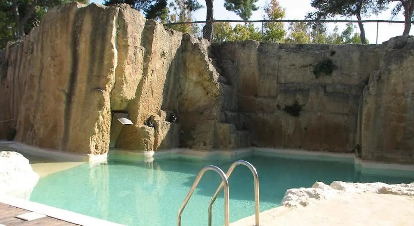 Residence Casale Verderame Hallenbad