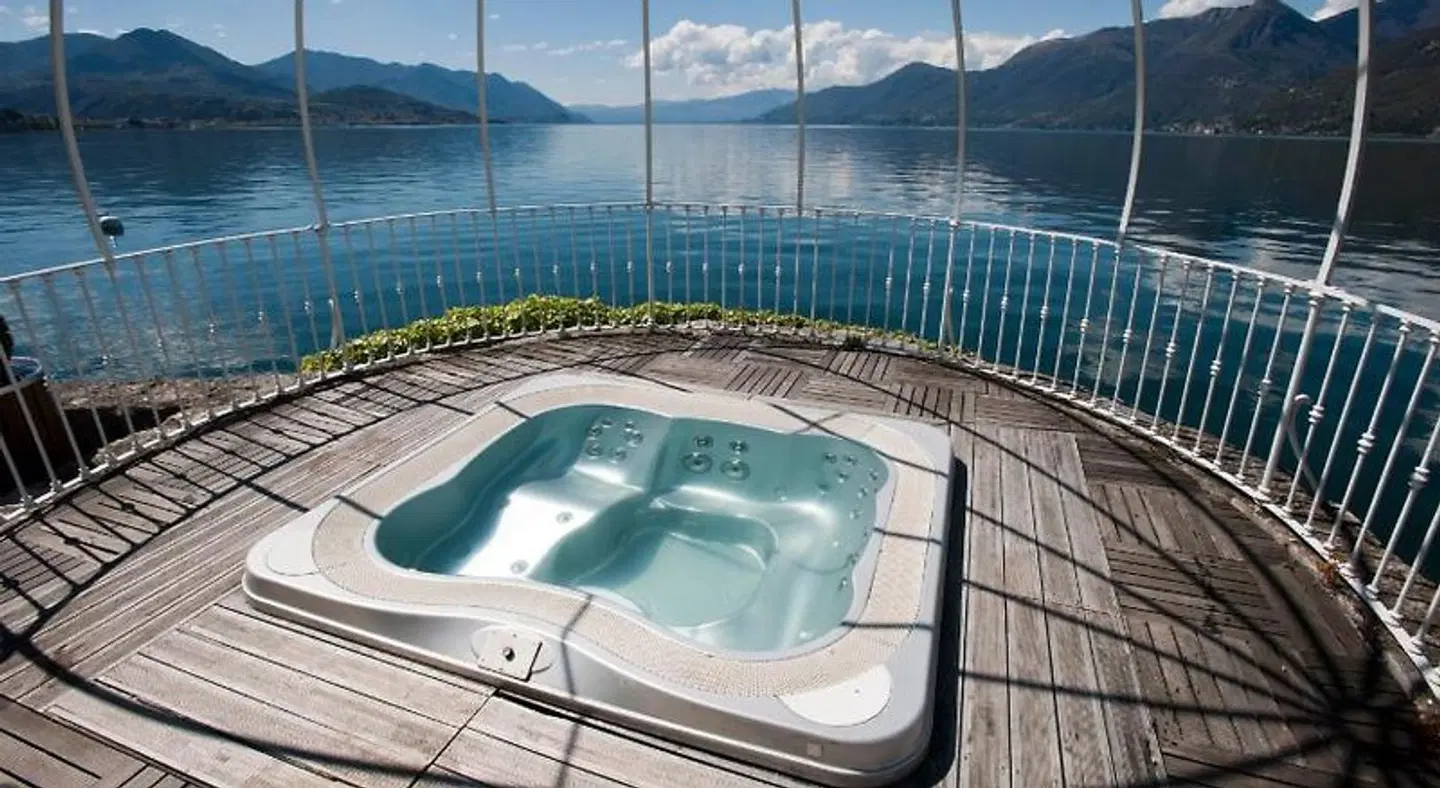 Relais Villa Porta OUTDOOR_POOL