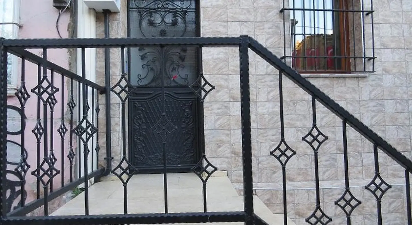 Istanberry - Pera Flats Hallenbad