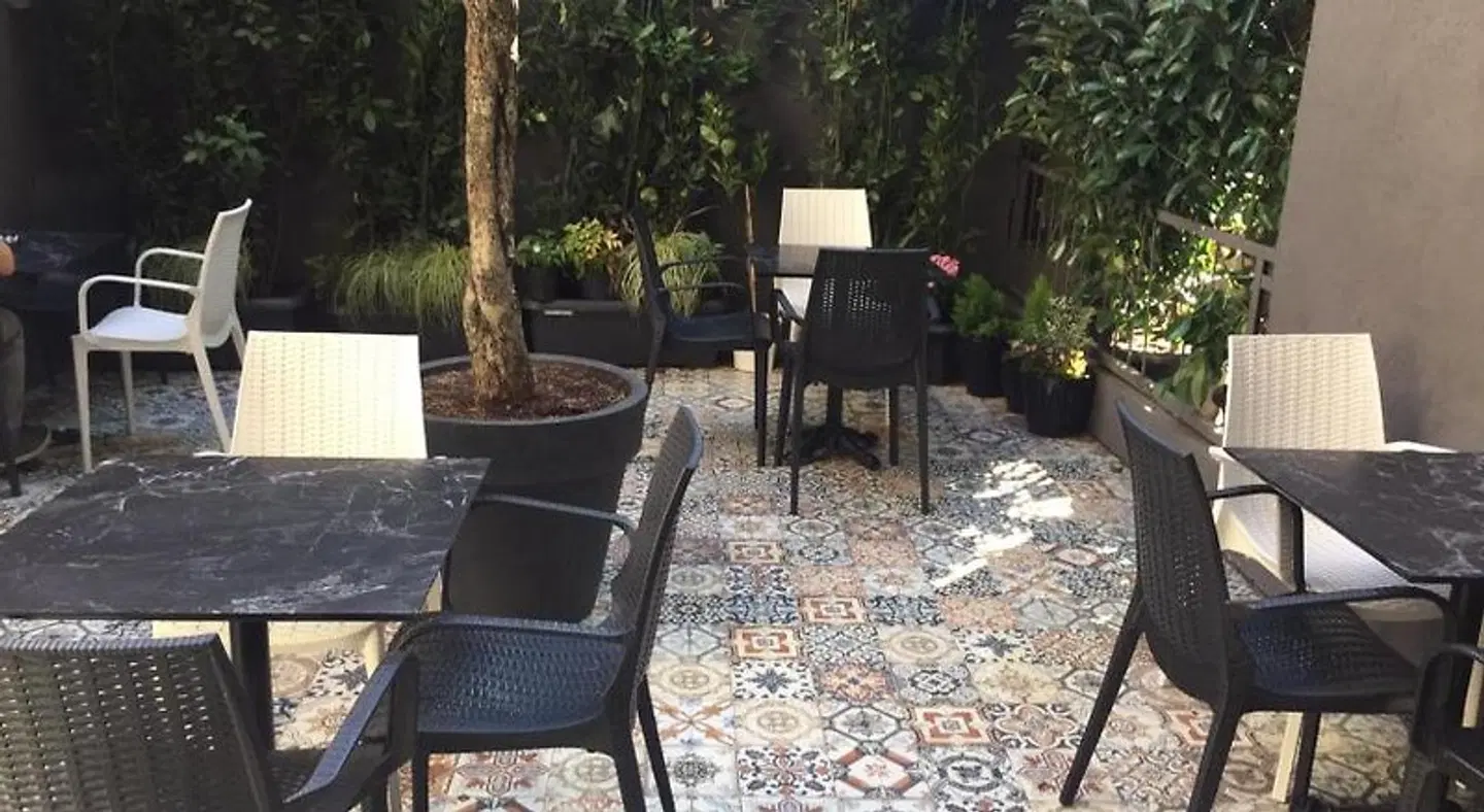 Miro Mansion Terrasse