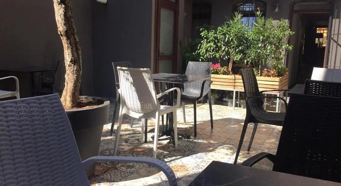 Miro Mansion Terrasse